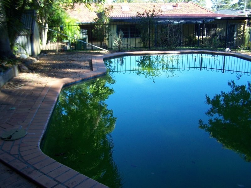 2 Brennan Road, Scarborough QLD 4020