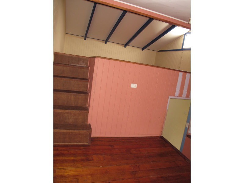 112 Elizabeth Ave, Clontarf QLD 4019