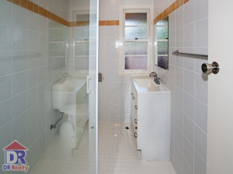 77 MacDonnell Road, Margate QLD 4019