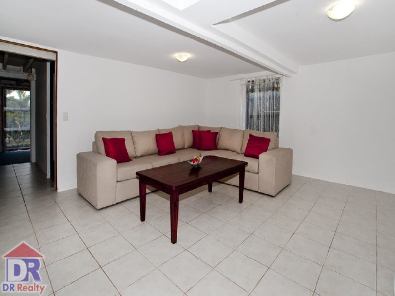 77 MacDonnell Road, Margate QLD 4019