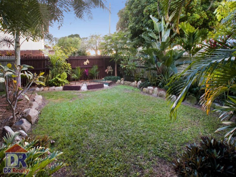 77 MacDonnell Road, Margate QLD 4019