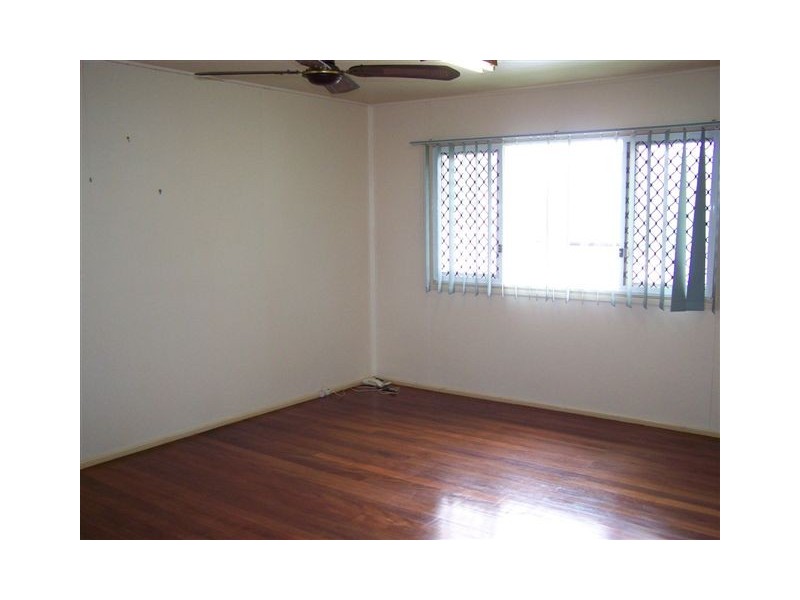 8 Ralph, Clontarf QLD 4019