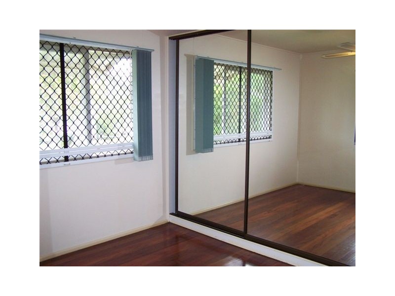 8 Ralph, Clontarf QLD 4019