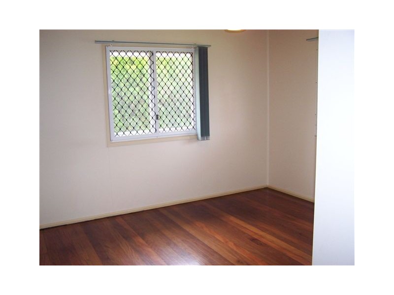8 Ralph, Clontarf QLD 4019