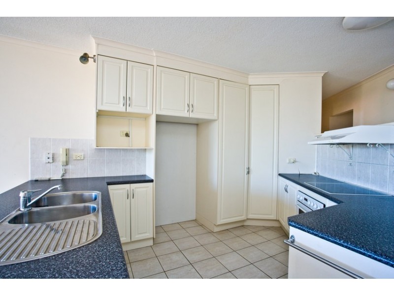 4/51 Landsborough Ave, Scarborough QLD 4020