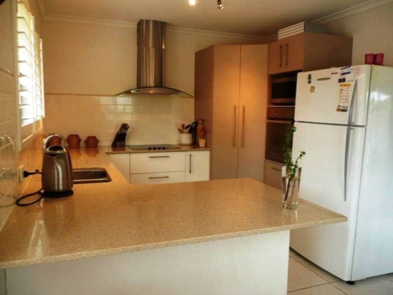23 Matthew St, Scarborough QLD 4020