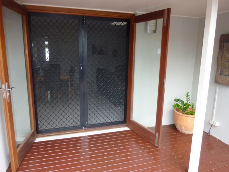23 Matthew St, Scarborough QLD 4020