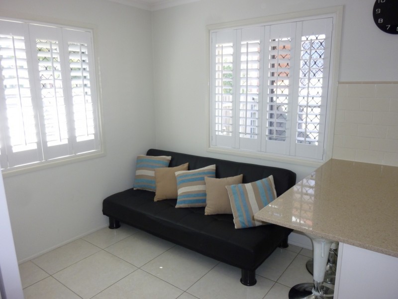 23 Matthew St, Scarborough QLD 4020