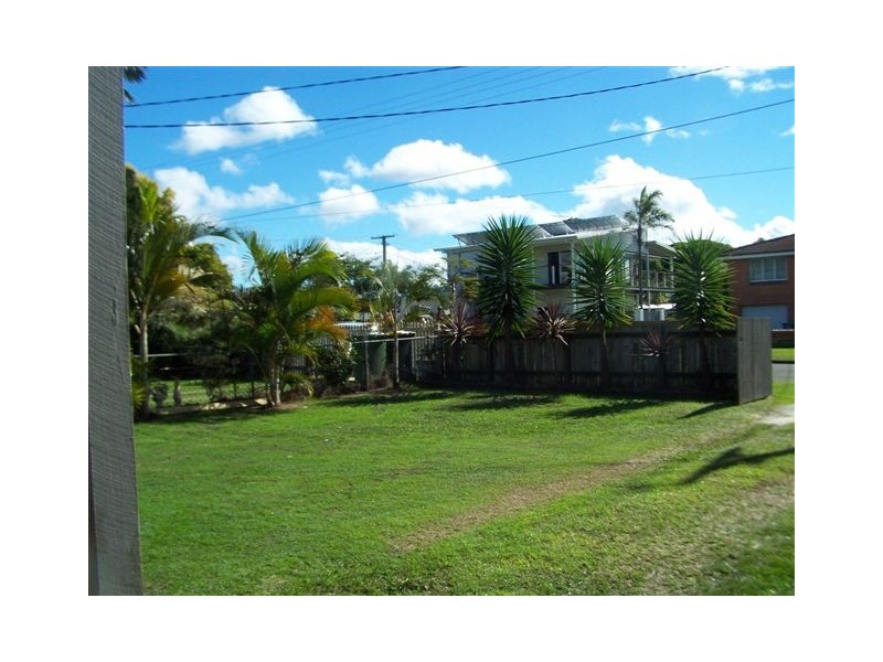 25a Joseph St, Margate QLD 4019