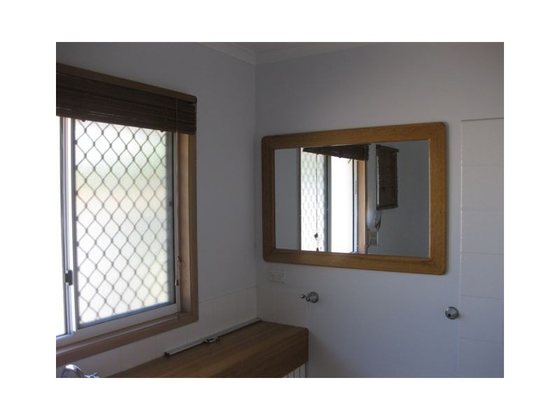 13 Houghton St, Redcliffe QLD 4020