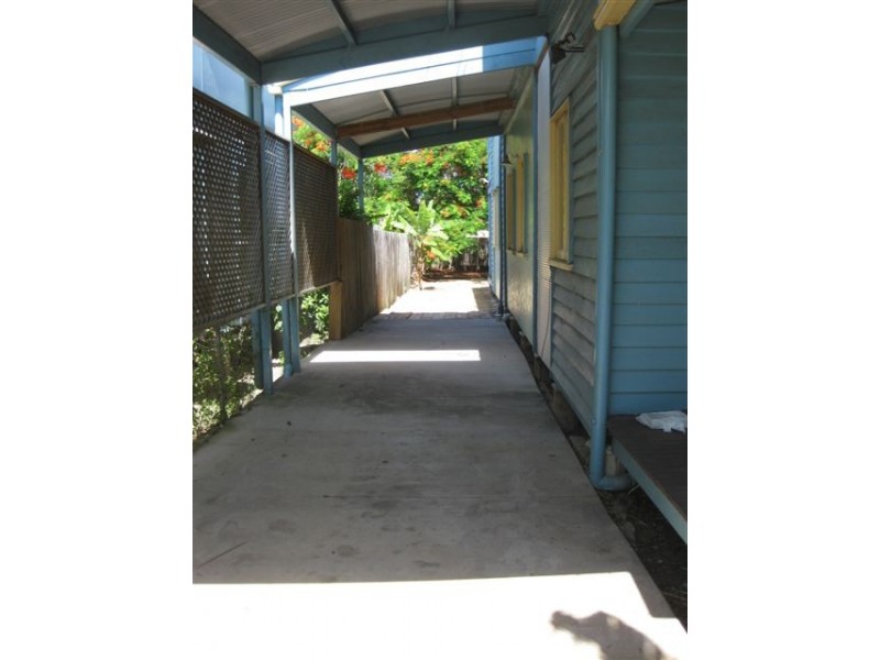 16 Donald St, Woody Point QLD 4019