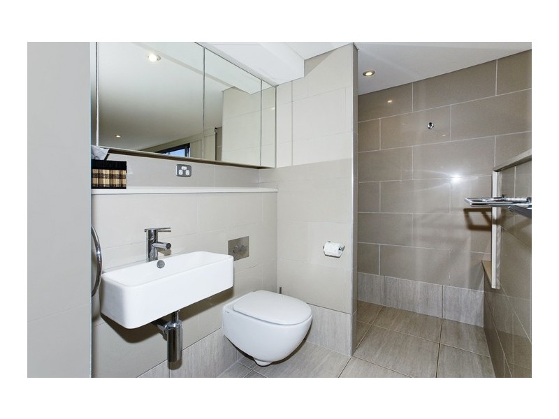 10/65 Landsborough Ave, Scarborough QLD 4020