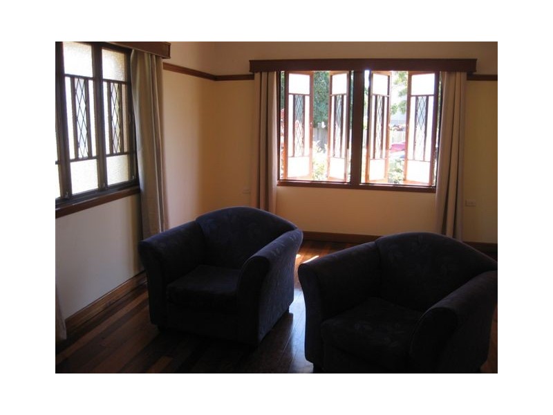 19 Herbert Street, Scarborough QLD 4020