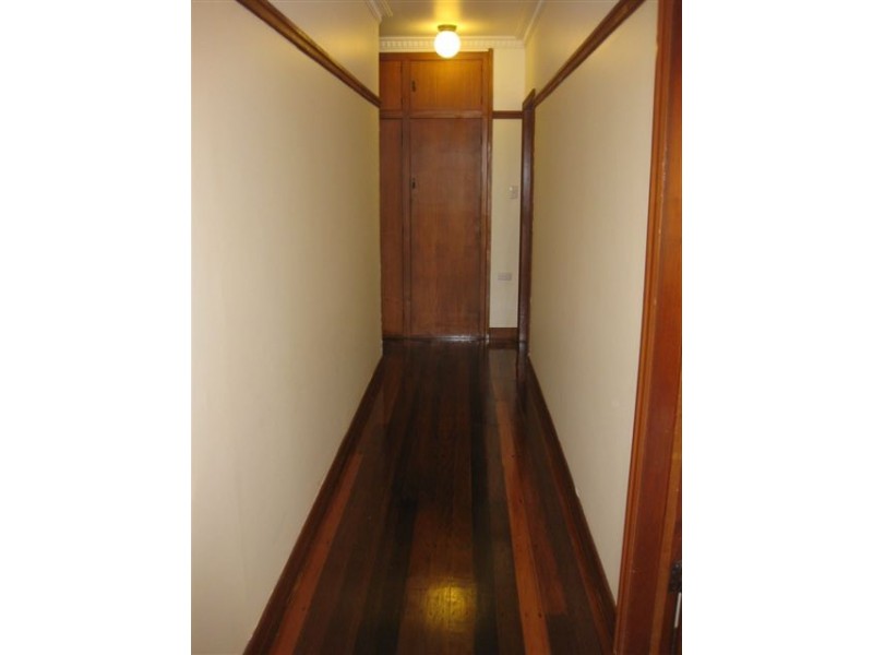 19 Herbert Street, Scarborough QLD 4020