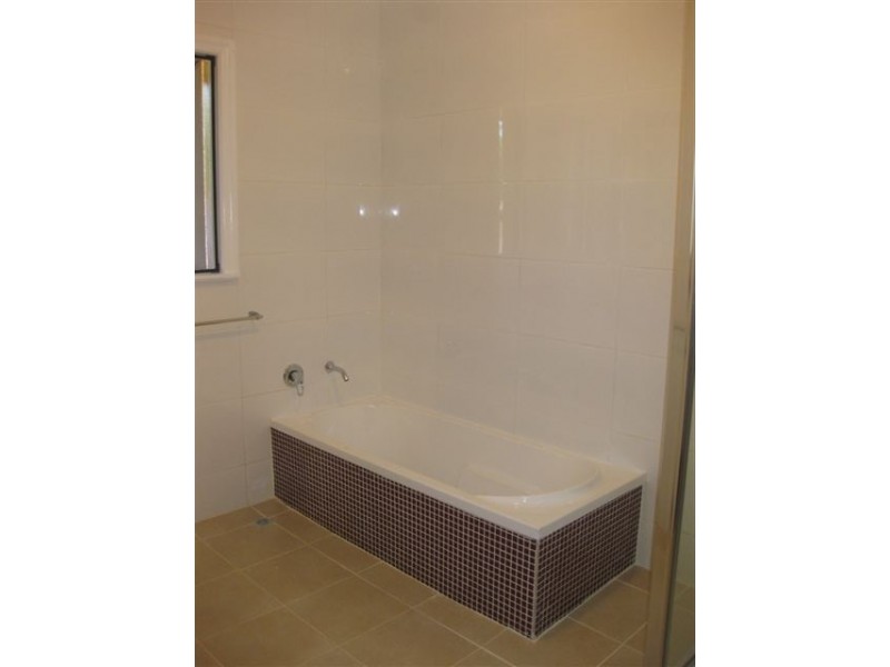 19 Herbert Street, Scarborough QLD 4020