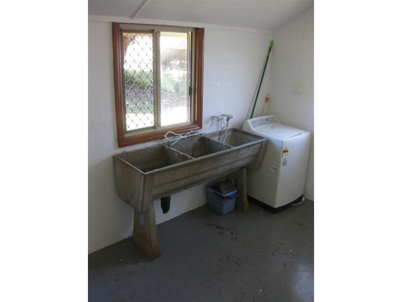 19 Herbert Street, Scarborough QLD 4020