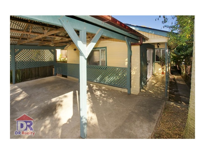 21a Turner St, Scarborough QLD 4020