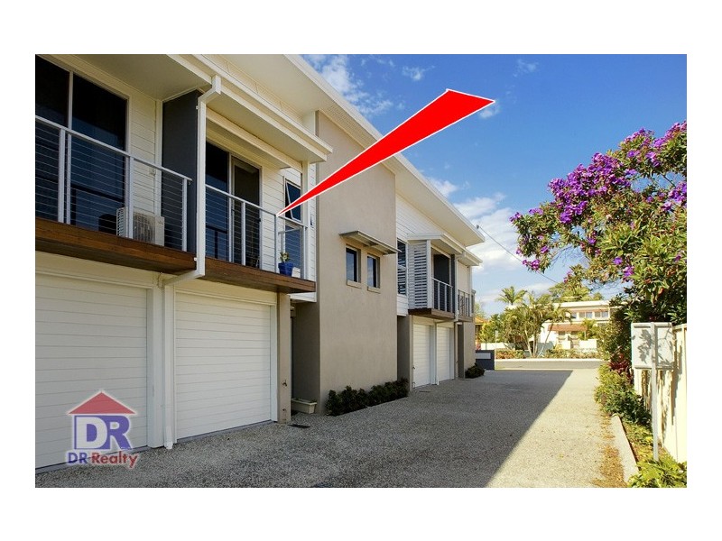 3/8 Griffith Rd, Scarborough QLD 4020
