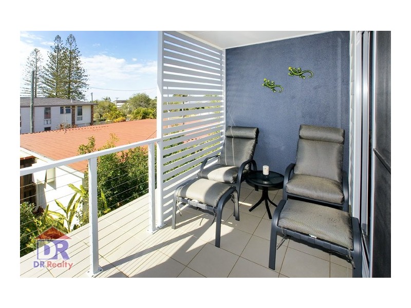 3/8 Griffith Rd, Scarborough QLD 4020