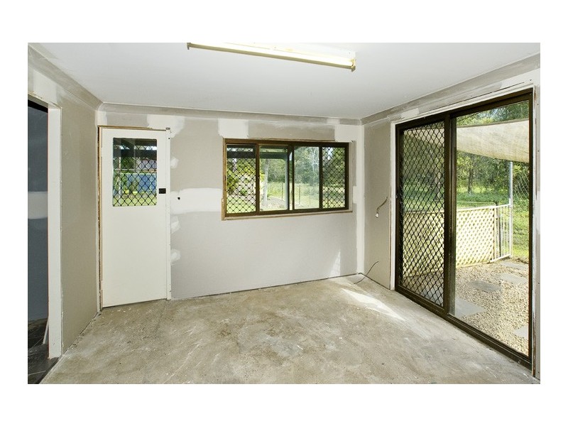 12 Dale St, Burpengary QLD 4505