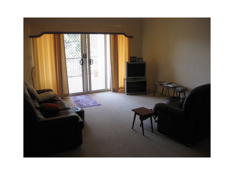 2/13-15 Humpybong Esp, Redcliffe QLD 4020