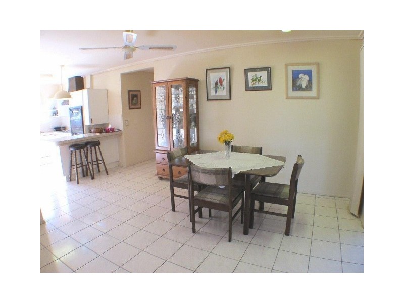 200 MacDonnell Rd, Clontarf QLD 4019