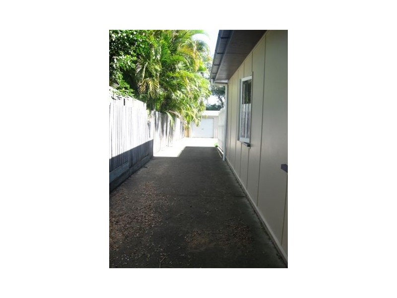 231 Scarborough Rd, Scarborough QLD 4020