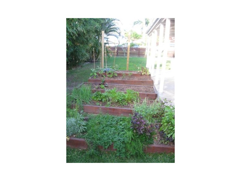 231 Scarborough Rd, Scarborough QLD 4020