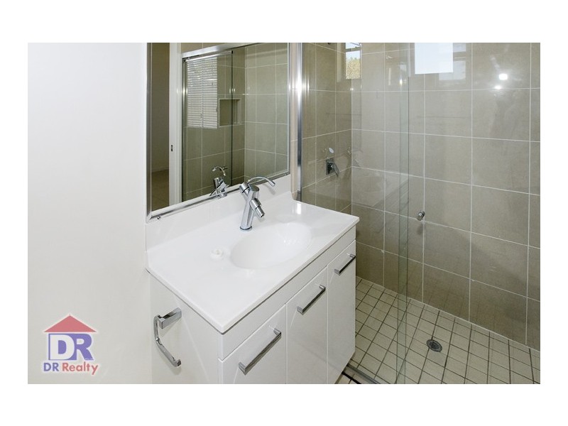 1/564 Oxley Ave, Scarborough QLD 4020