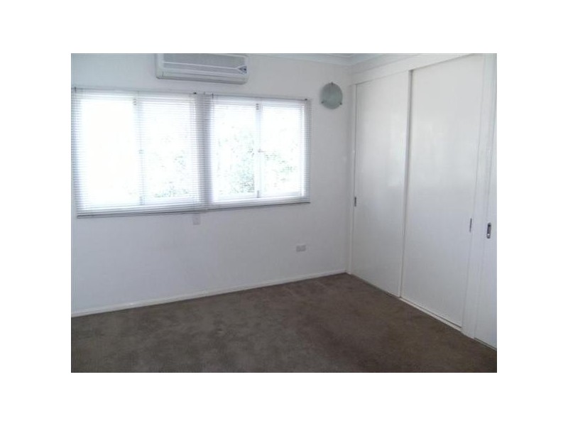 25 Cornelius St, Clontarf QLD 4019