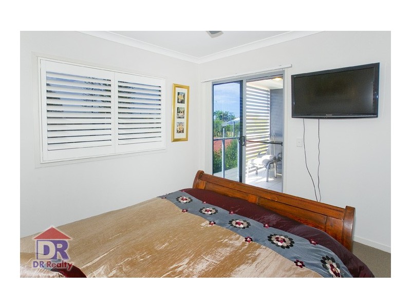 3/8 Griffith Rd, Scarborough QLD 4020
