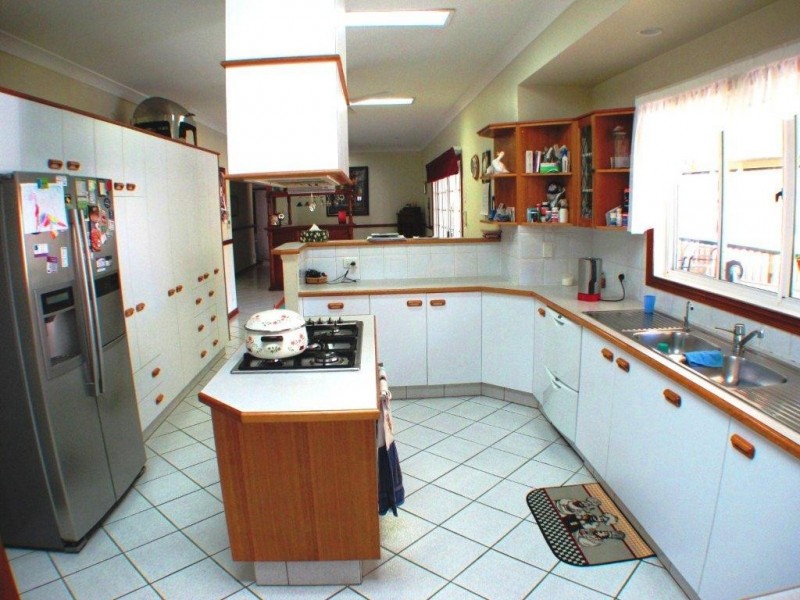 106 Creek Rd, Burpengary QLD 4505