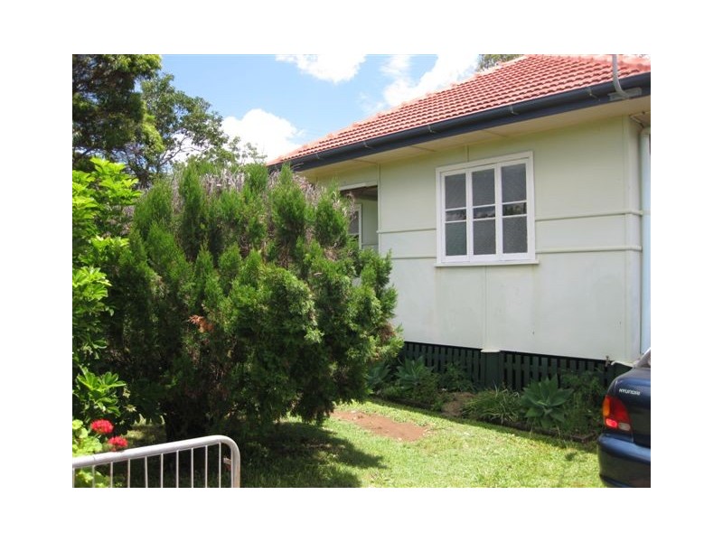 40 Rock St, Scarborough QLD 4020
