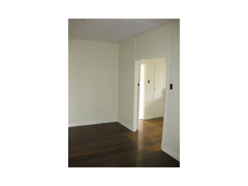 40 Rock St, Scarborough QLD 4020