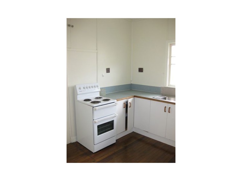 40 Rock St, Scarborough QLD 4020