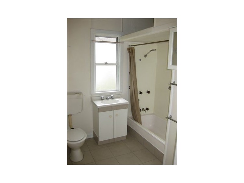 40 Rock St, Scarborough QLD 4020