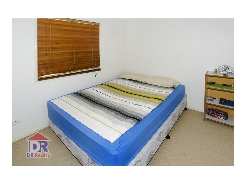 13 Shangri-La Crt, Rothwell QLD 4022