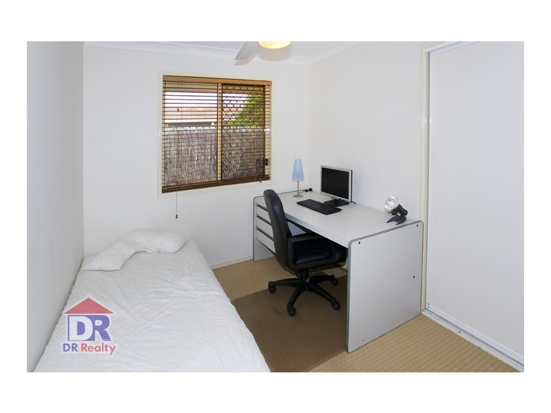 13 Shangri-La Crt, Rothwell QLD 4022