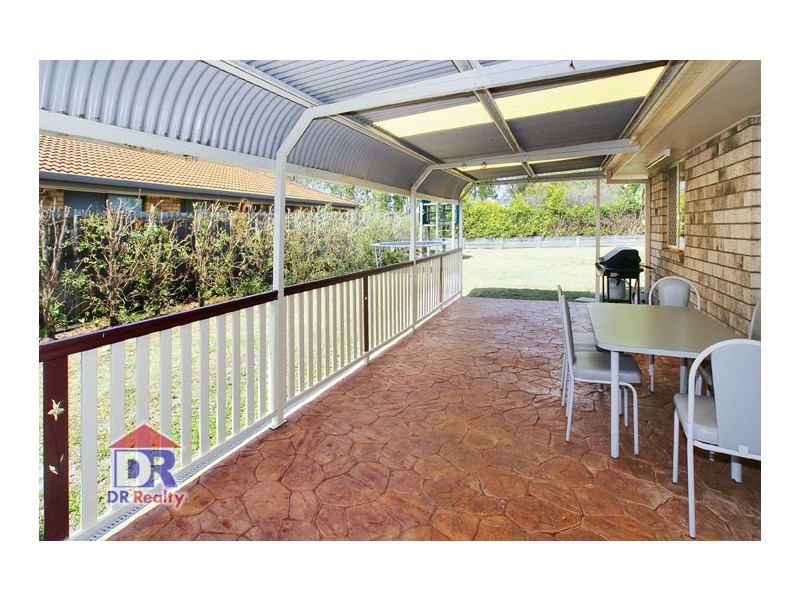 13 Shangri-La Crt, Rothwell QLD 4022
