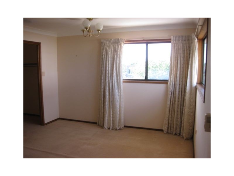 146 Griffith Rd, Scarborough QLD 4020