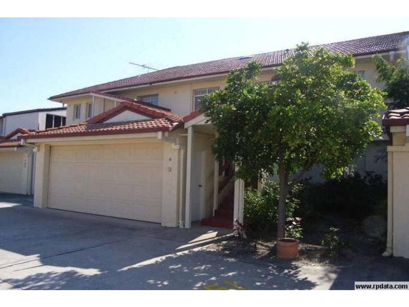 6/17-21 Donkin St, Scarborough QLD 4020