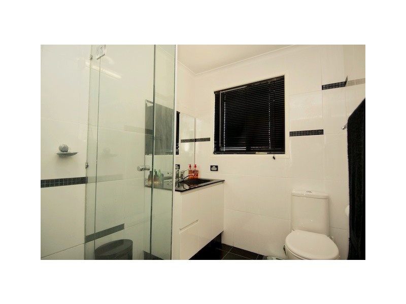 2/79 John St, Redcliffe QLD 4020