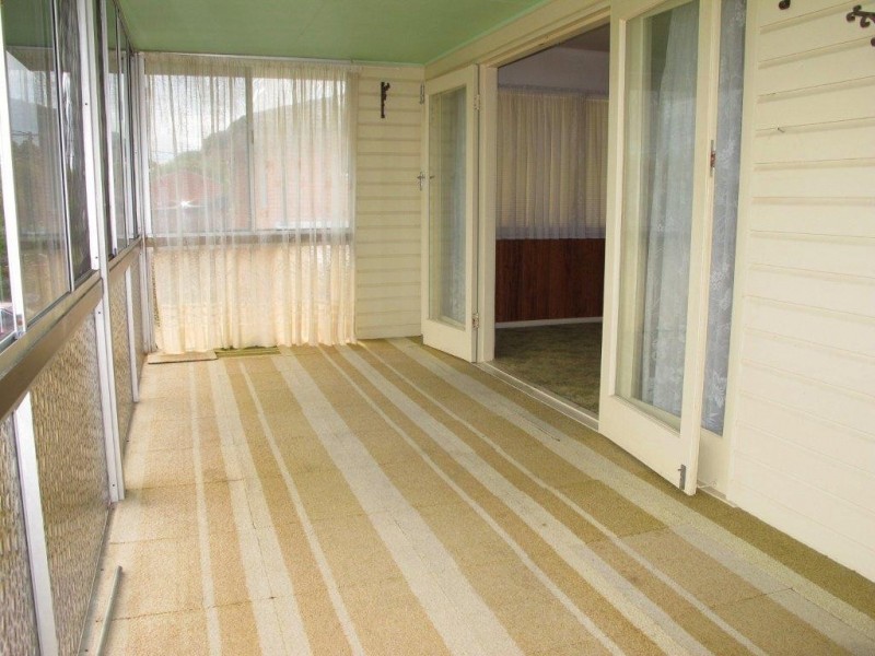 6 Kurrowah Cres, Margate QLD 4019