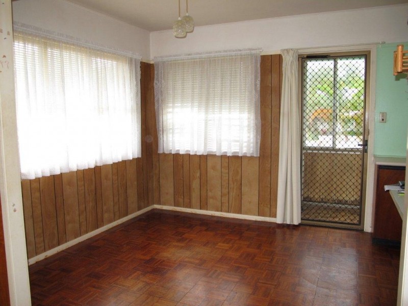 6 Kurrowah Cres, Margate QLD 4019