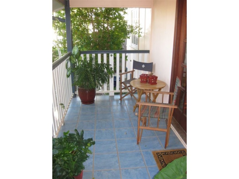 5 Higlett Street, Scarborough QLD 4020