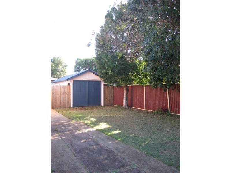5 Higlett Street, Scarborough QLD 4020