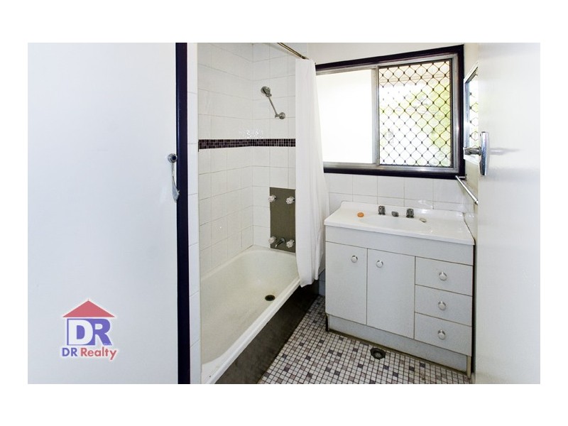 47 Yacht St, Clontarf QLD 4019