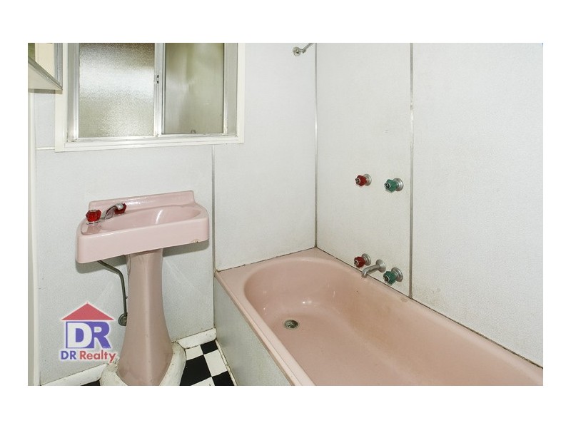 47 Yacht St, Clontarf QLD 4019