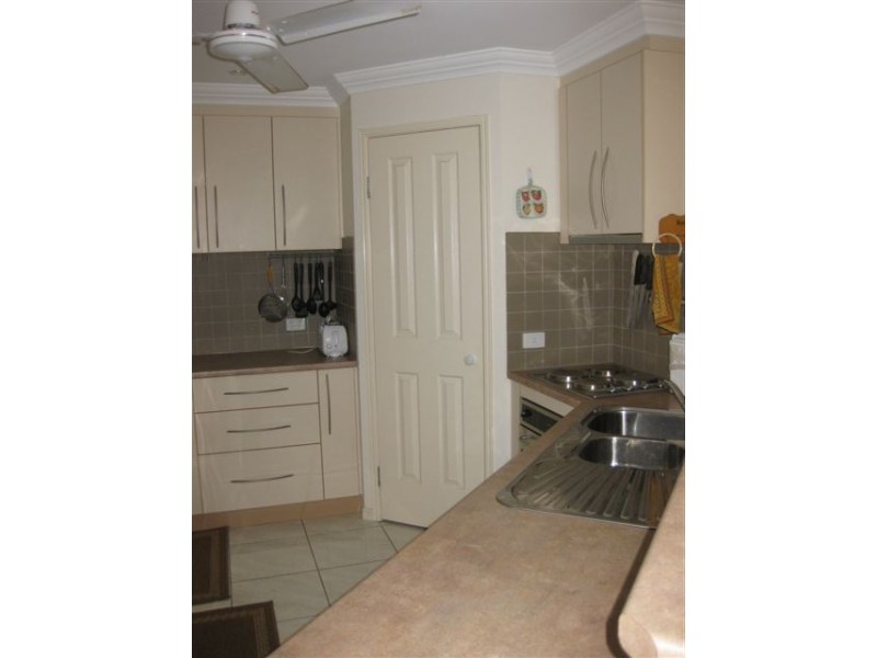 1 Otter Court, Rothwell QLD 4022