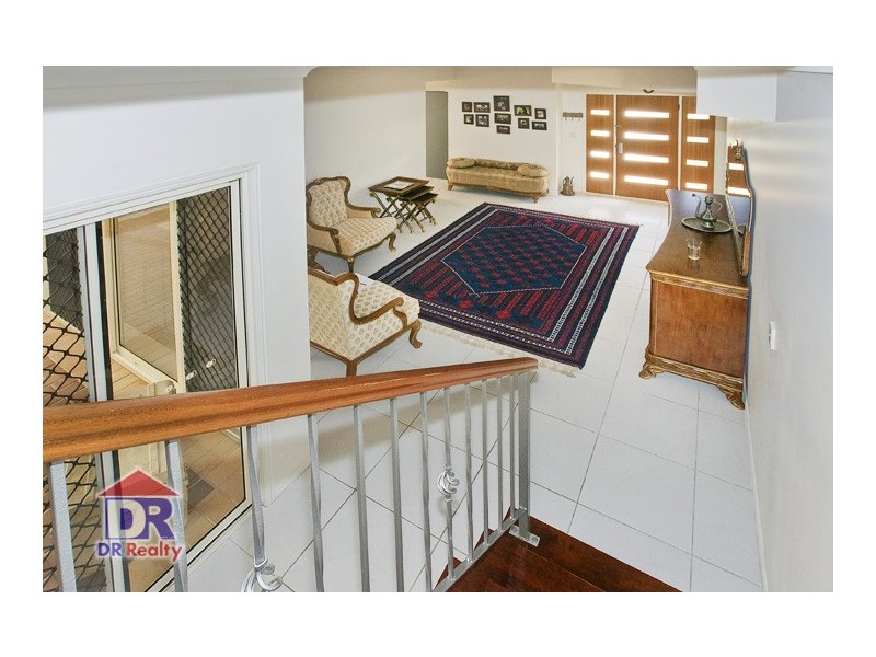 8a Brennan Rd, Scarborough QLD 4020